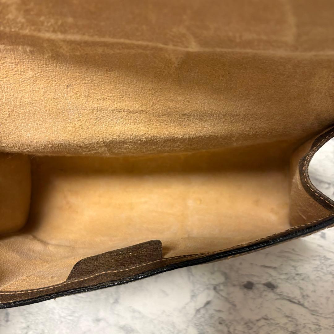 美品　GUCCI クラッチバッグ シェリーライン オールドグッチ　セカンドバッグ