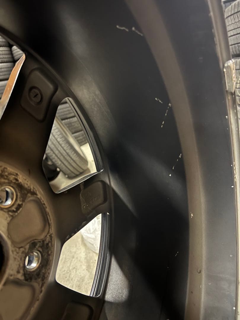 スバル 17インチ ブラックホイール 5スポーク　レヴォーグ