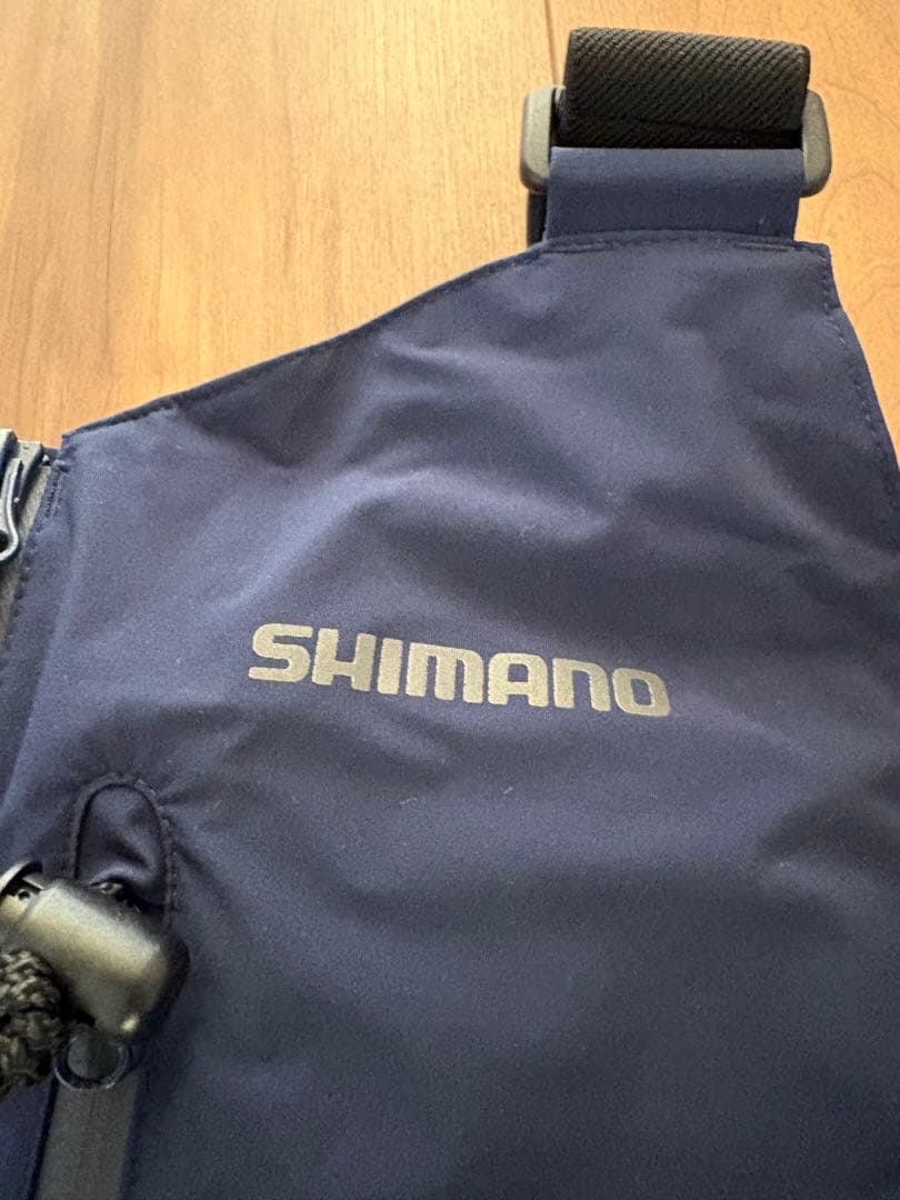 SHIMANO XEFO・DURASTレインビブ