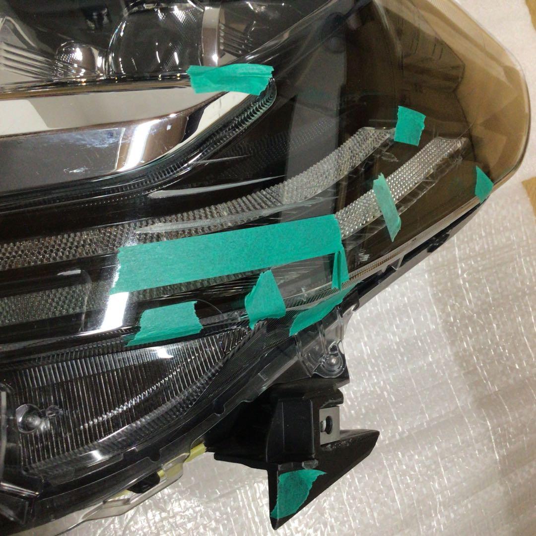 アルファード(AYH30)・左3眼ヘッドランプユニット（ジャンク品）