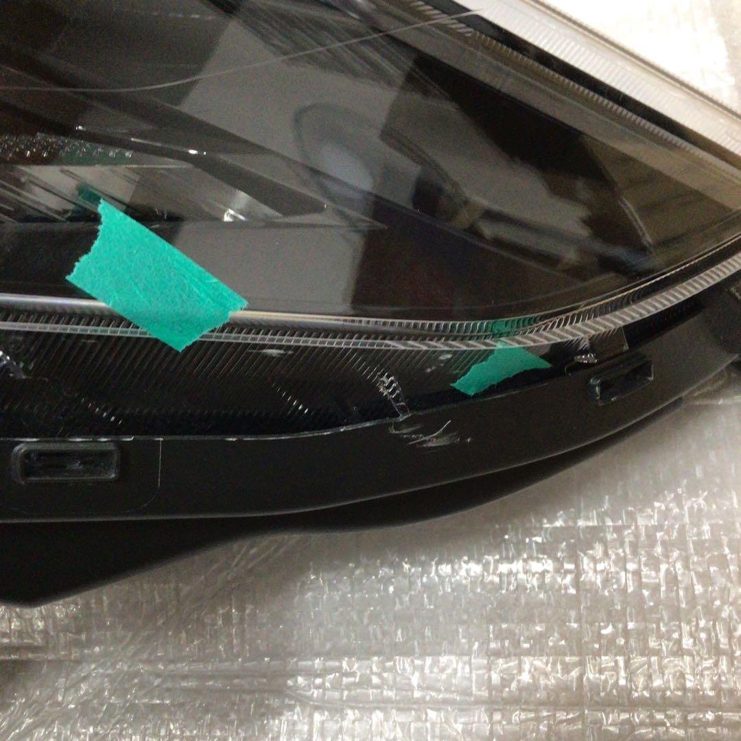 アルファード(AYH30)・左3眼ヘッドランプユニット（ジャンク品）