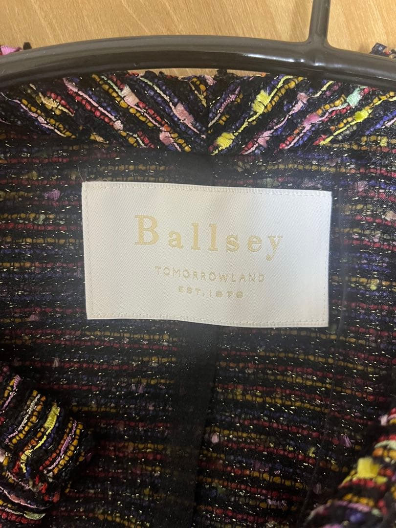 新品♡多色ツイードノーカラージャケッTomorrow Land