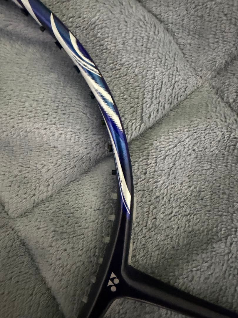 し*ゅ様 YONEX バドミントンラケット