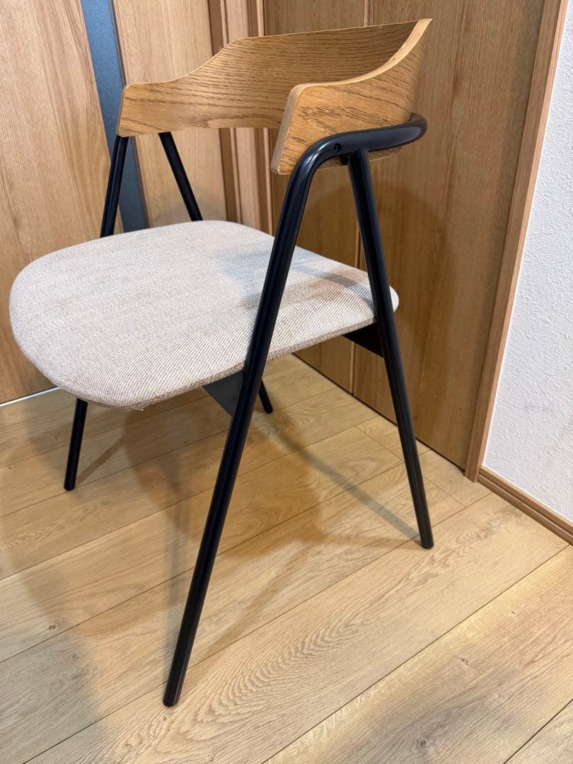 【11/8ちさ】ELEMT(エレムト)　チェア アイアン　unico