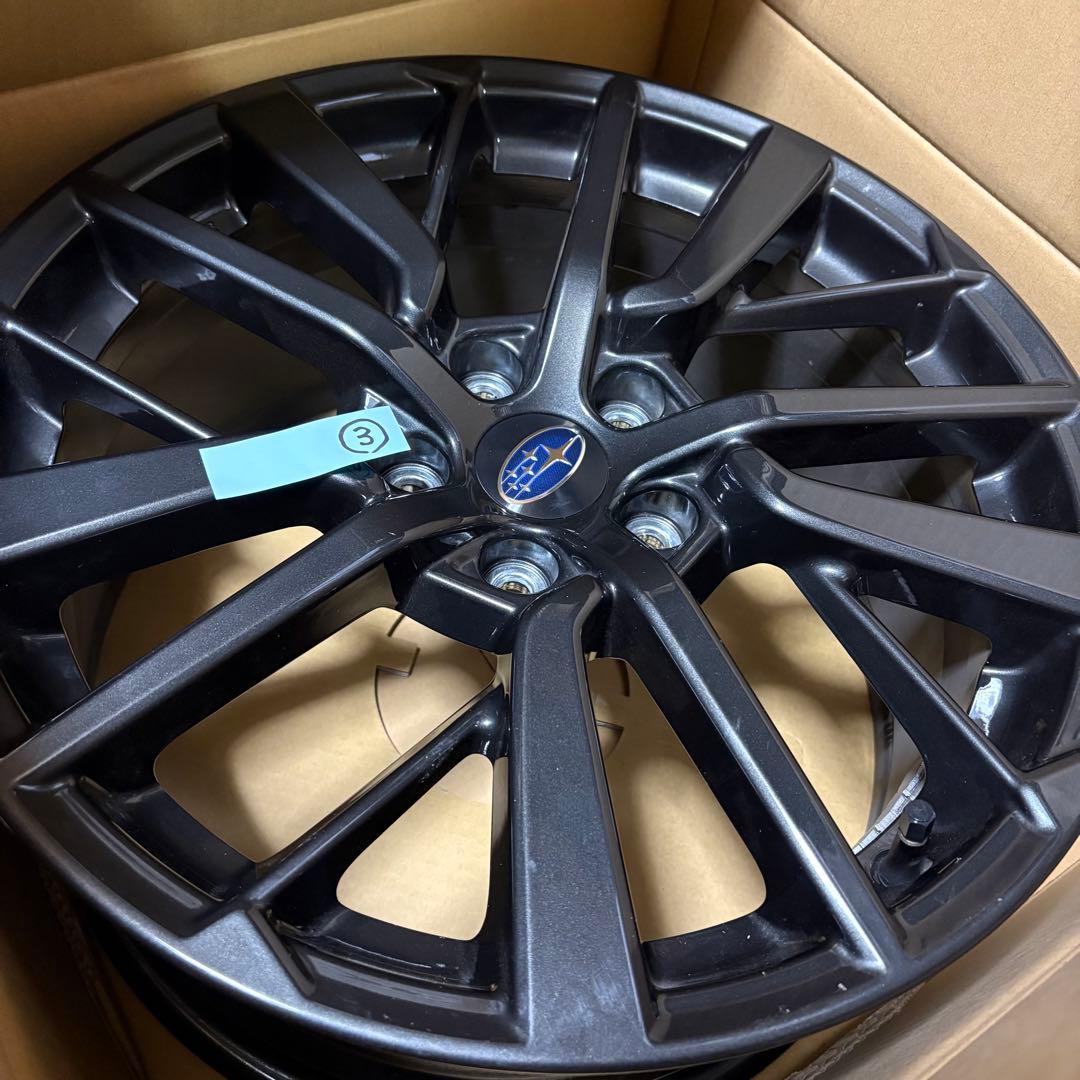 【送料込】WRX S4 VBH STI ブラック 18インチホイール 4本セット