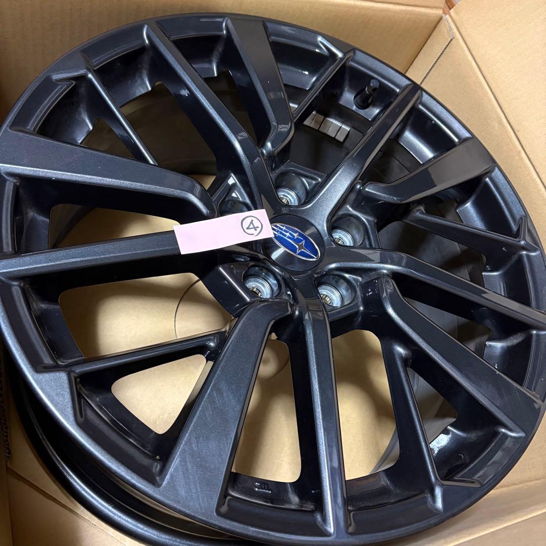 【送料込】WRX S4 VBH STI ブラック 18インチホイール 4本セット
