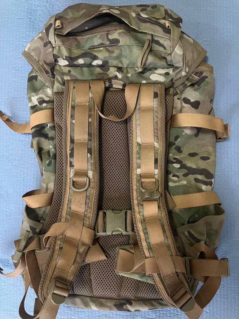 カリマーSF Sabre セーバー 30 迷彩 マルチカム