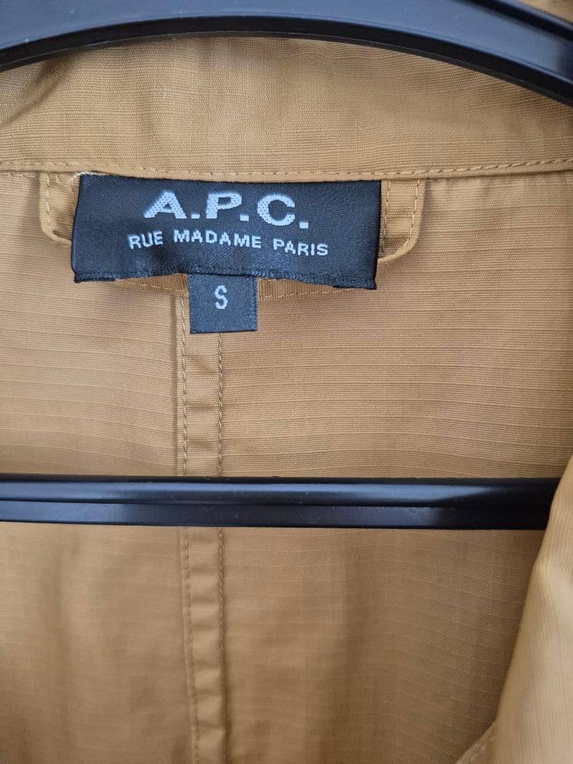 美品　A.P.C.　コーチジャケット　ブルゾン　コート　パーカー