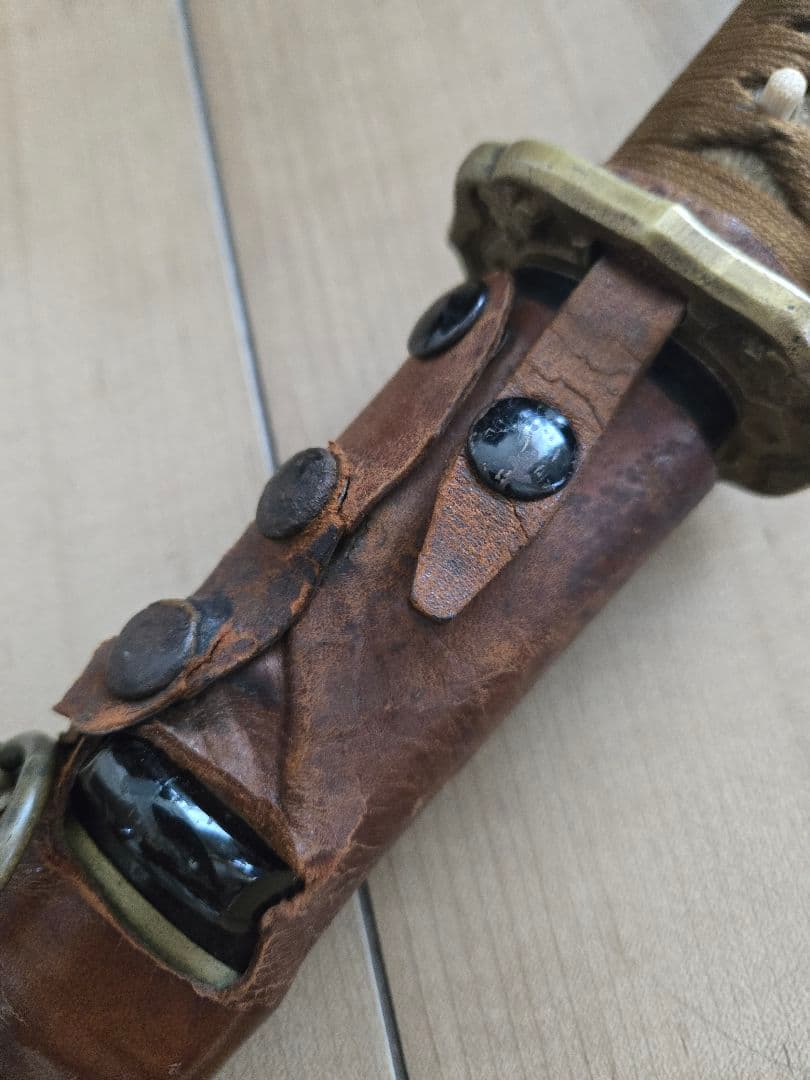 実物　日本陸軍将校用　野戦軍刀拵え(刀身なし/木製つなぎあり)