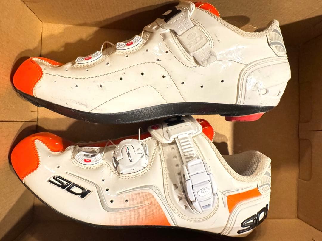 SIDI KAOS ホワイト/オレンジ 40 (25cm)