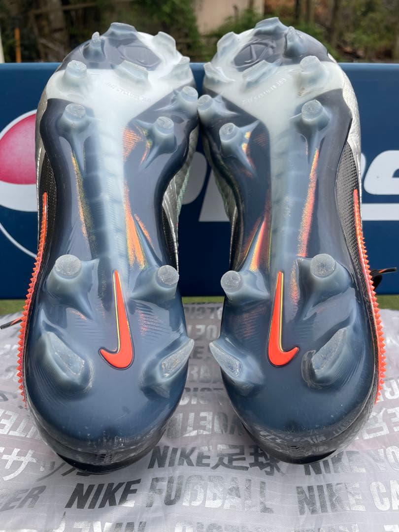 ナイキファントム6 LOW エリート LE FG 26.5 NIKE