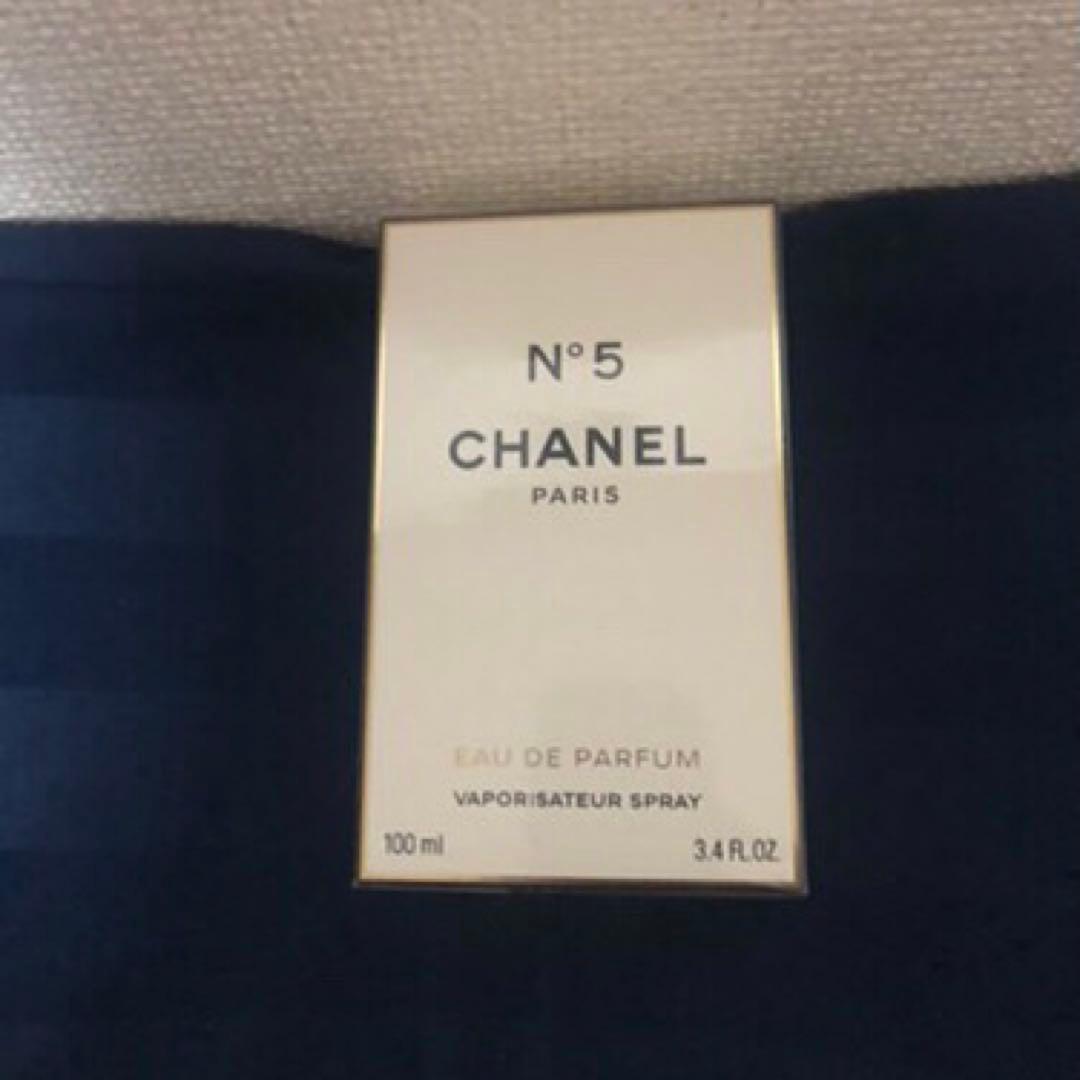 新品　シャネル N゜5 オードゥ パルファム 100ml