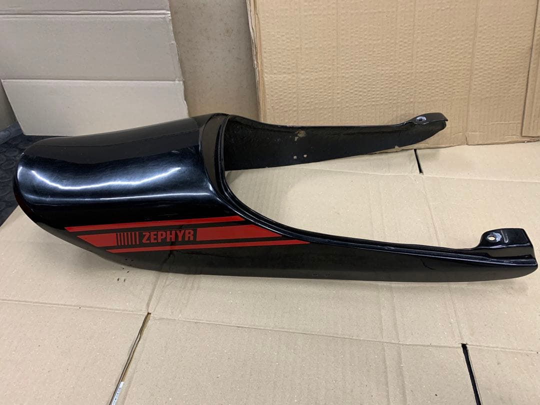 ゼファーx 純正タンク 実働外し テールカウル 社外フェンダー エンブレムセット