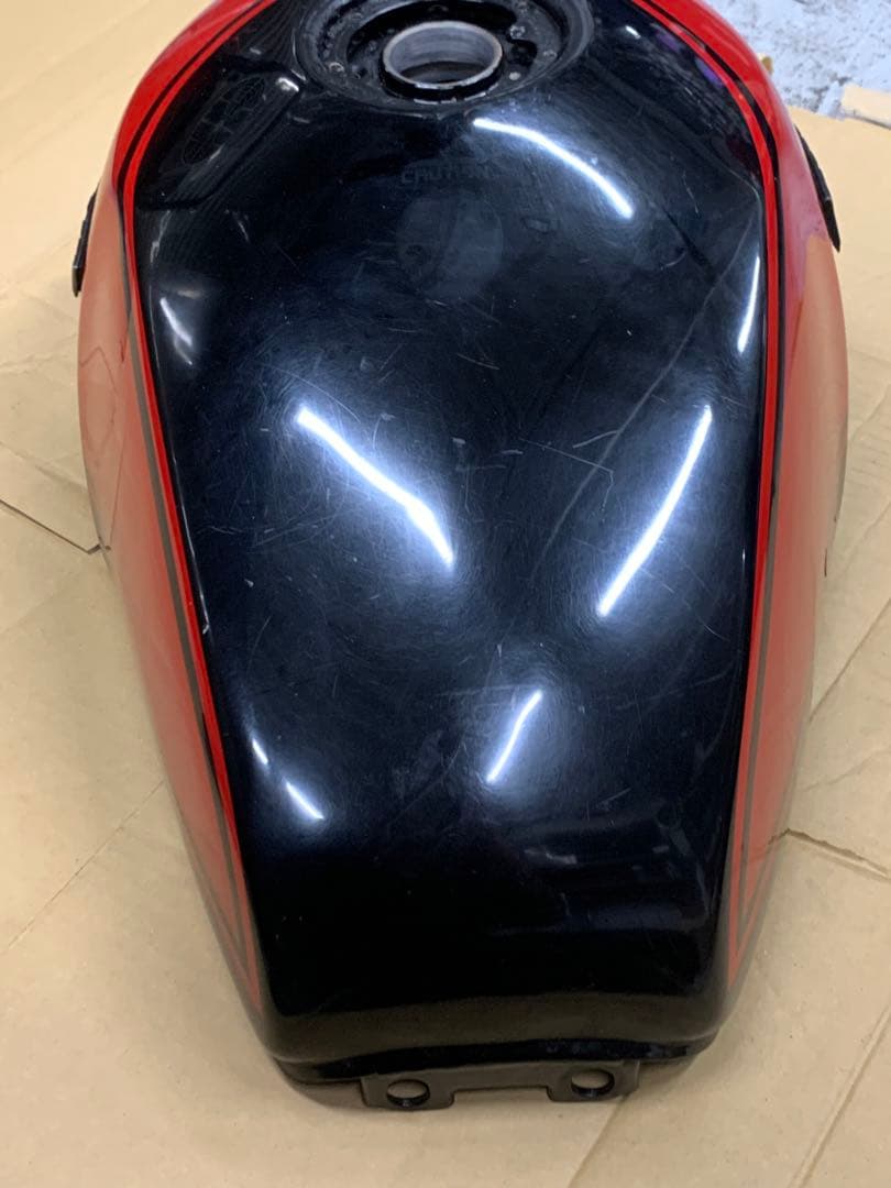 ゼファーx 純正タンク 実働外し テールカウル 社外フェンダー エンブレムセット