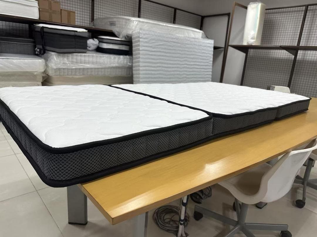 三つ折りマットレスシングル 折り畳み 厚み11cm 竹炭ウレタンポケットコイル