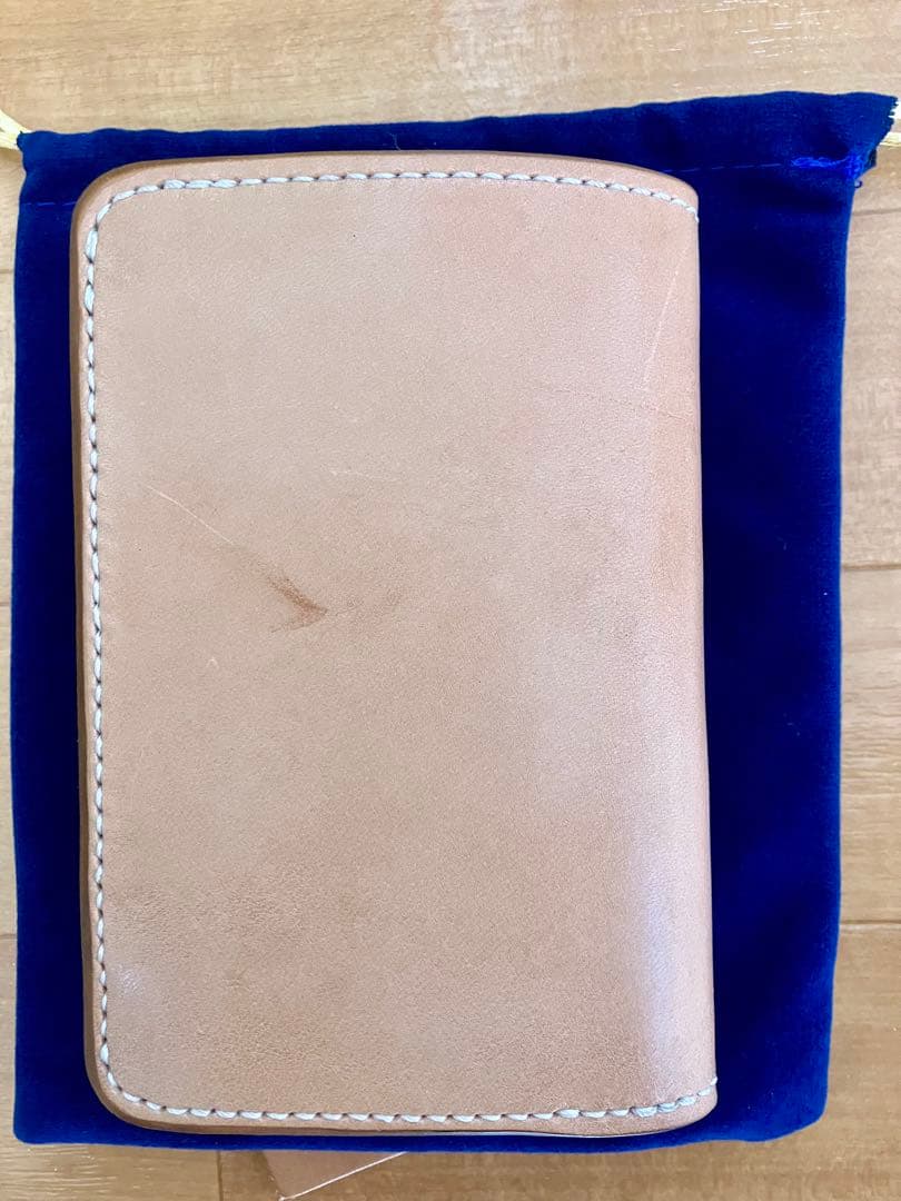 【総手縫い】ガイア2096 栃木レザー　ヌメ革　二つ折りミドルウォレット