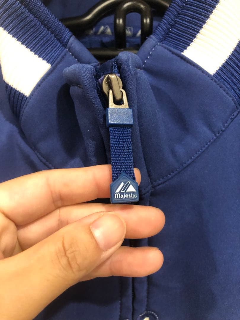 MLB ロサンゼルス ドジャース　スタジアムジャケット