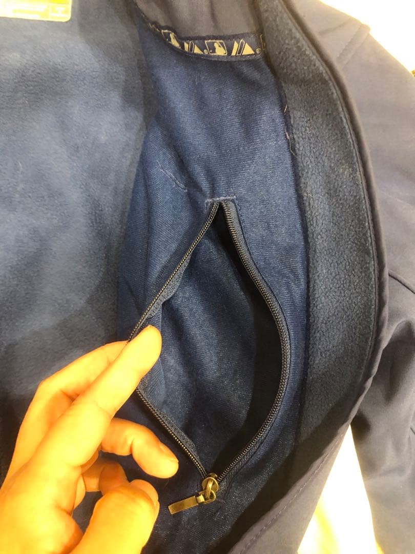 MLB ロサンゼルス ドジャース　スタジアムジャケット