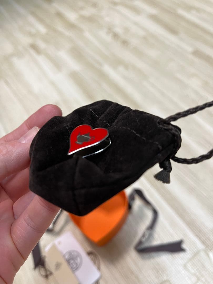 HERMES エルメス　スカーフリング　ティータイム　赤