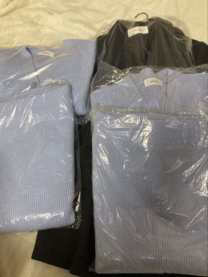 ダークグレー ダブルブレストジャケットとカーディガンセット