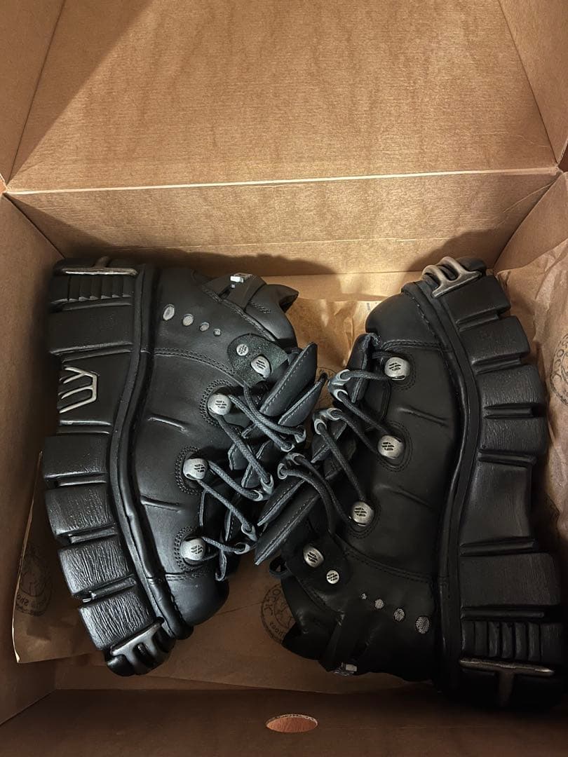 NEW ROCK ニューロック 39サイズ