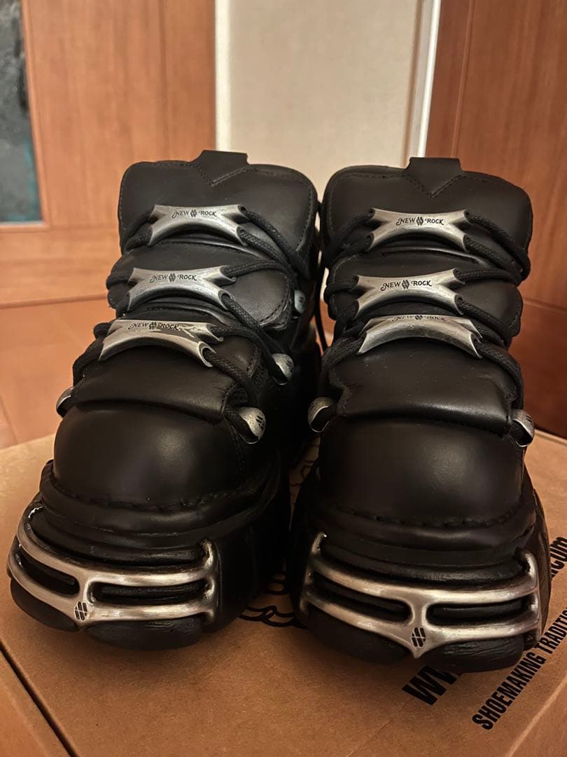 NEW ROCK ニューロック 39サイズ