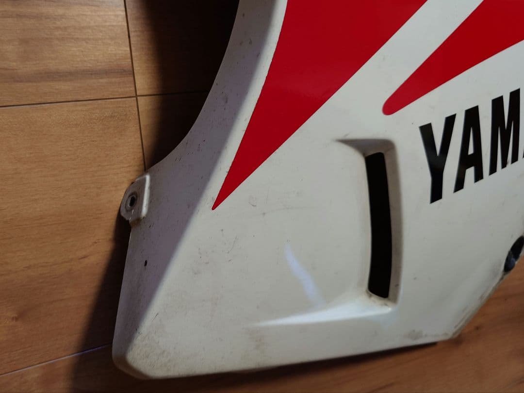 ヤマハ　tzr50r 4eu アンダーカウル　左右