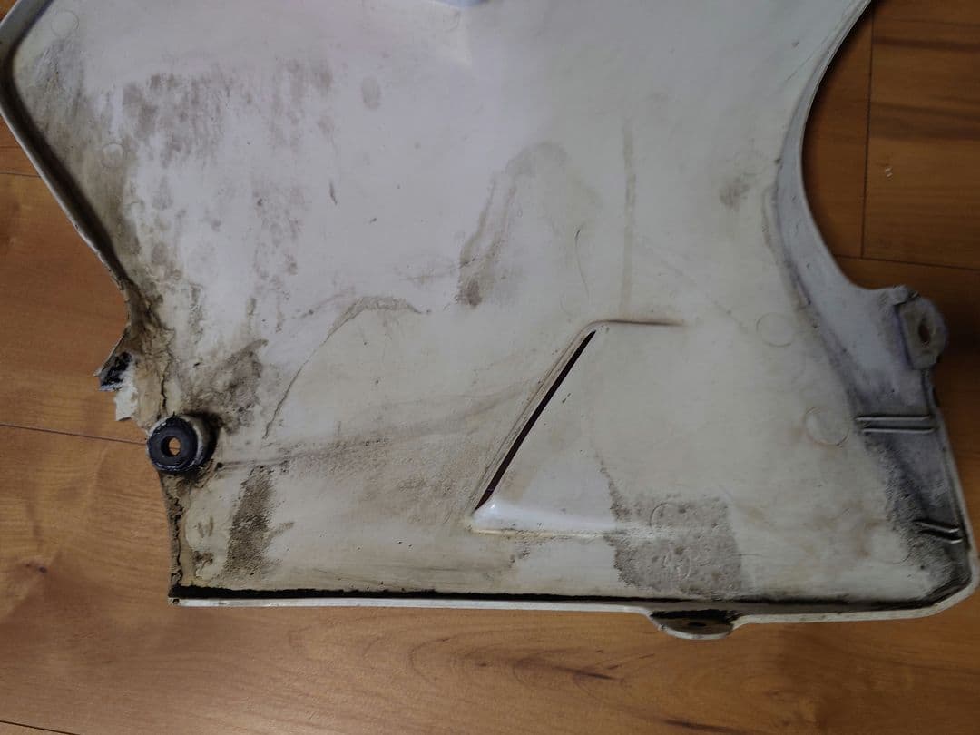 ヤマハ　tzr50r 4eu アンダーカウル　左右