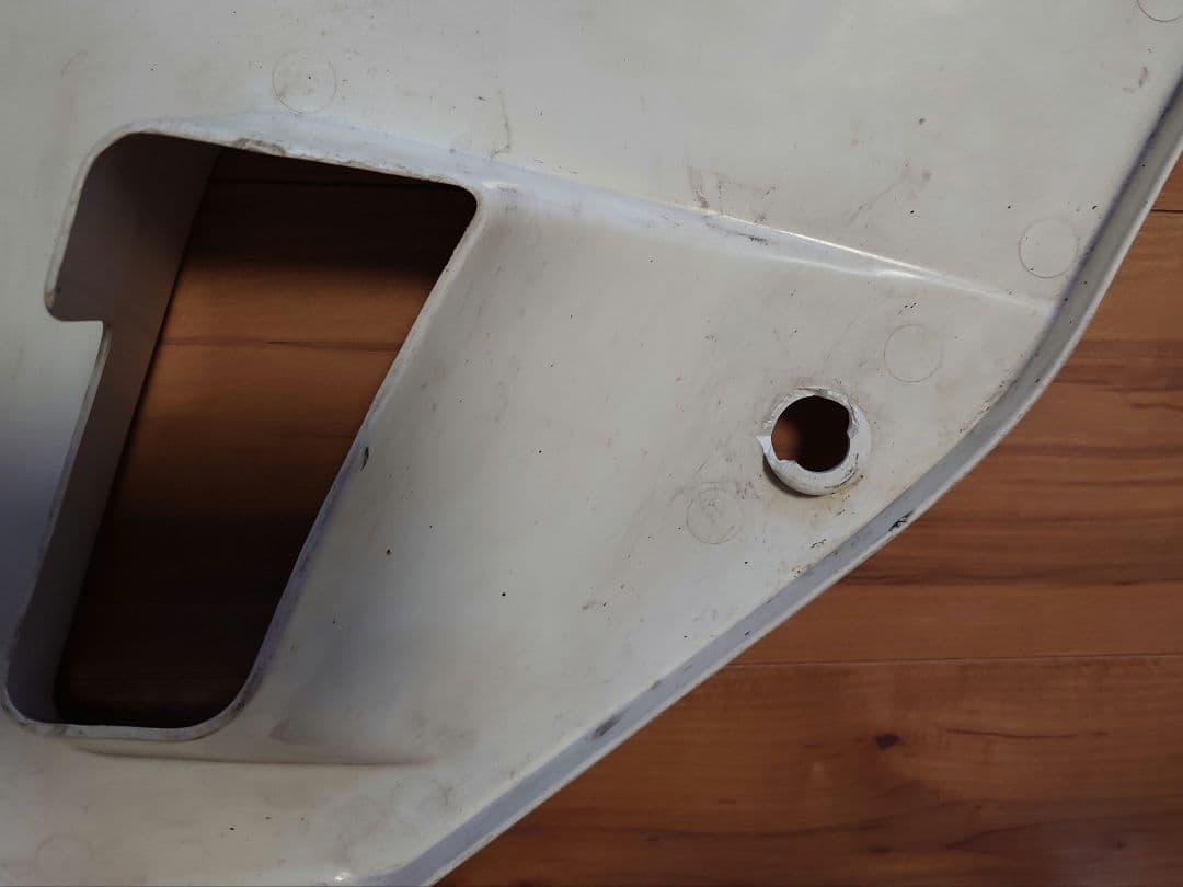 ヤマハ　tzr50r 4eu アンダーカウル　左右