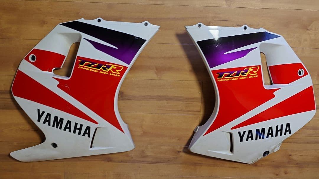 ヤマハ　tzr50r 4eu アンダーカウル　左右