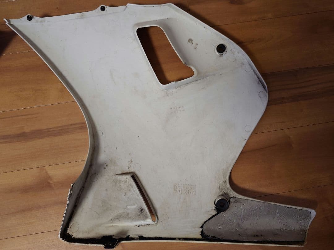 ヤマハ　tzr50r 4eu アンダーカウル　左右