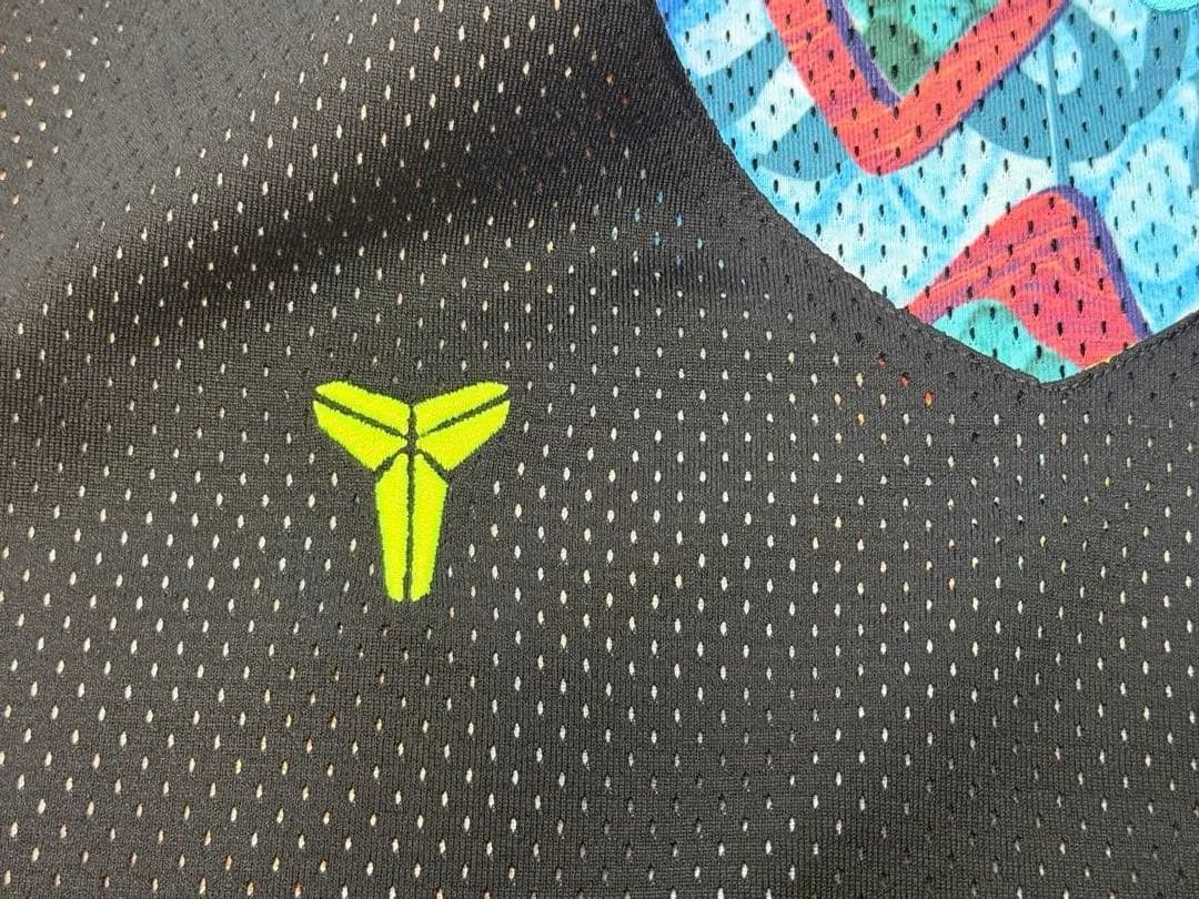 新品Nike Kobe Dri-FIT Reversible Jersey L