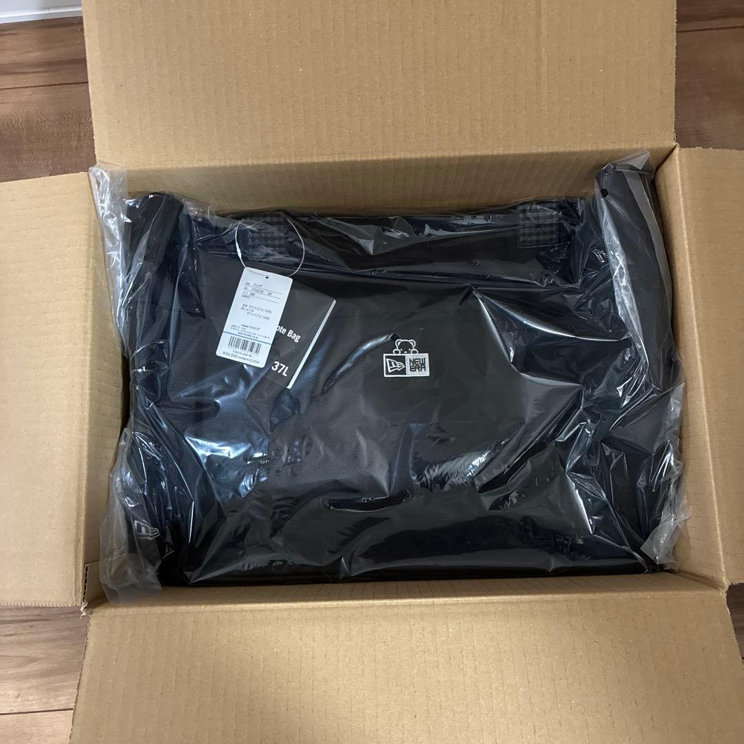 新品未開封タグ付き　バッグ〈NEW ERA × familiar〉