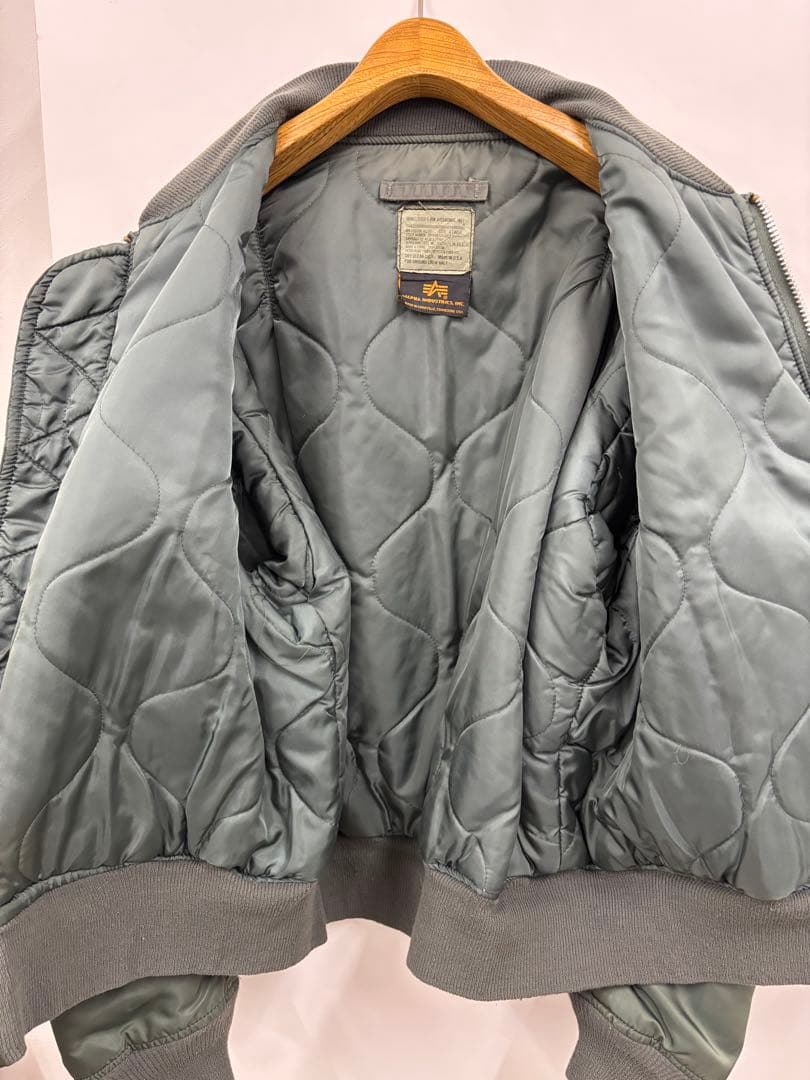 ジャケット・アウター ALPHA INDUSTRIES MA-1 XL