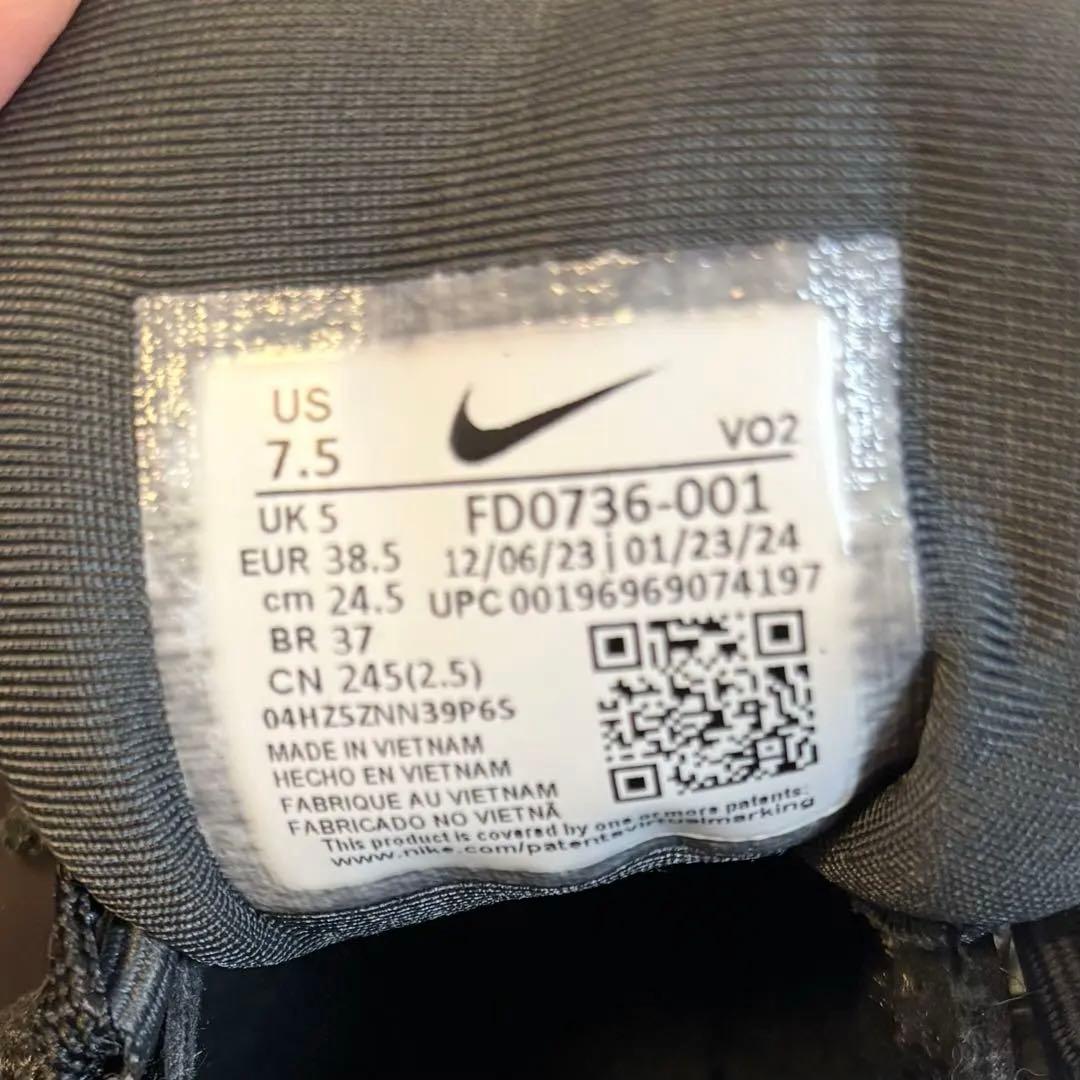 正規品 美品 ナイキ NIKE W V2K RUN 24.5㎝ BLACK