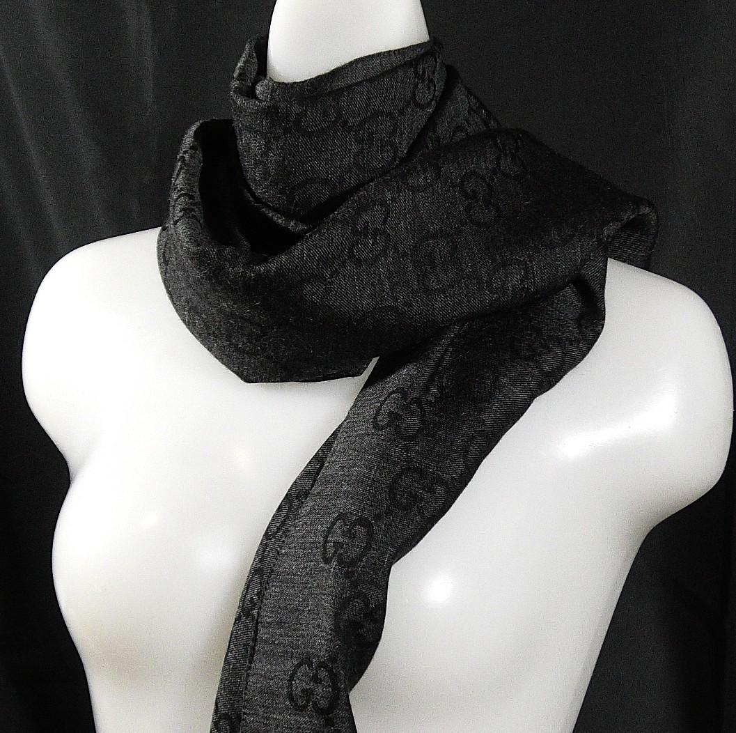 GUCCI グッチ　大判マフラー　D548