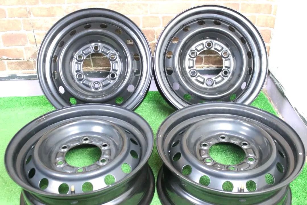 新車外し・ハイエース純正鉄ホイール　№１３７