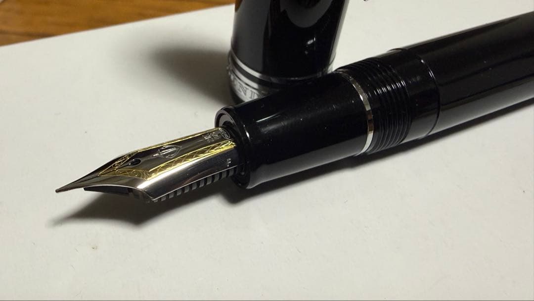 セーラー万年筆 プロフェッショナルギア(シルバートリム、F字) 21金大型ペン先