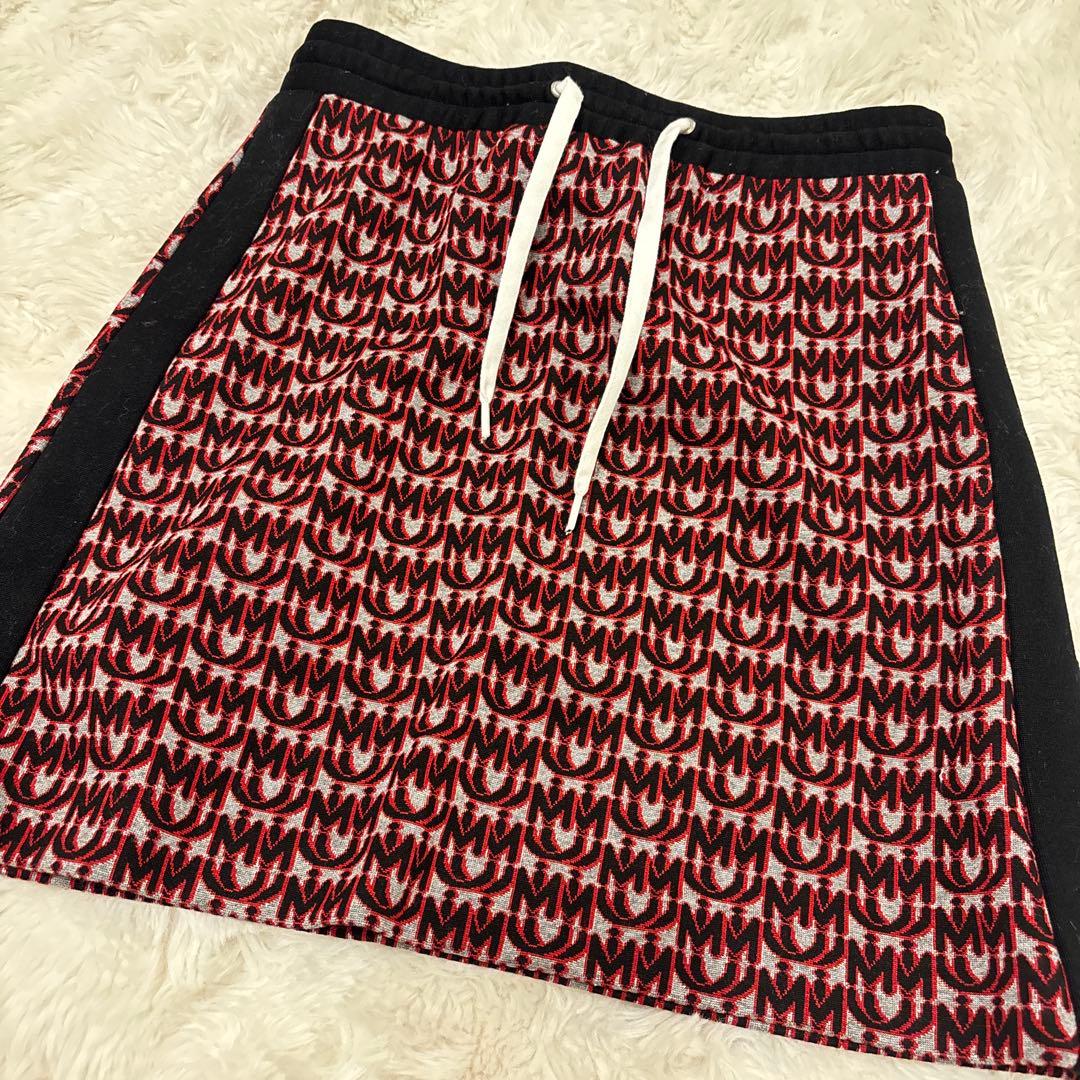 極美品♡ミュウミュウ miumiu ロゴ ワンポイント ジャージスカート 赤