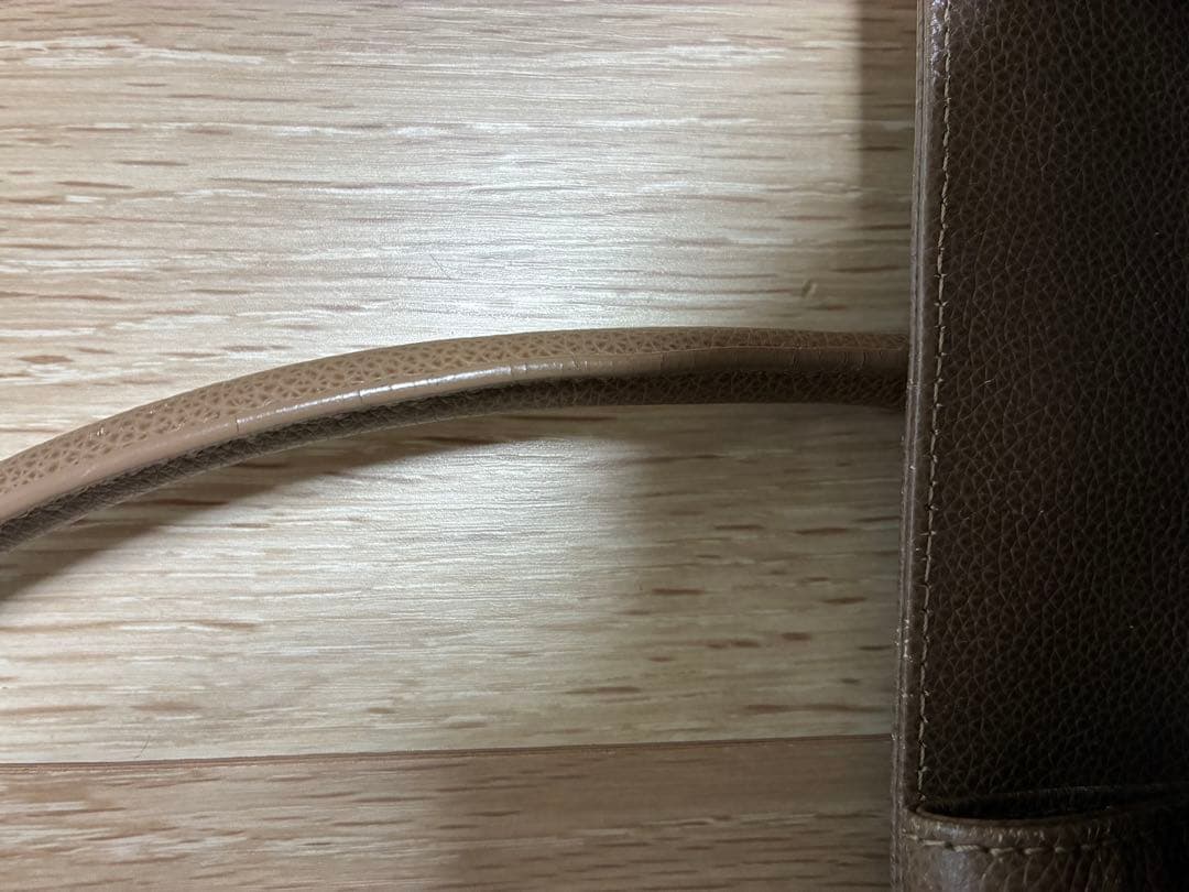 CHANEL　エグゼクティブトート スモール ベージュ ココマーク シルバー