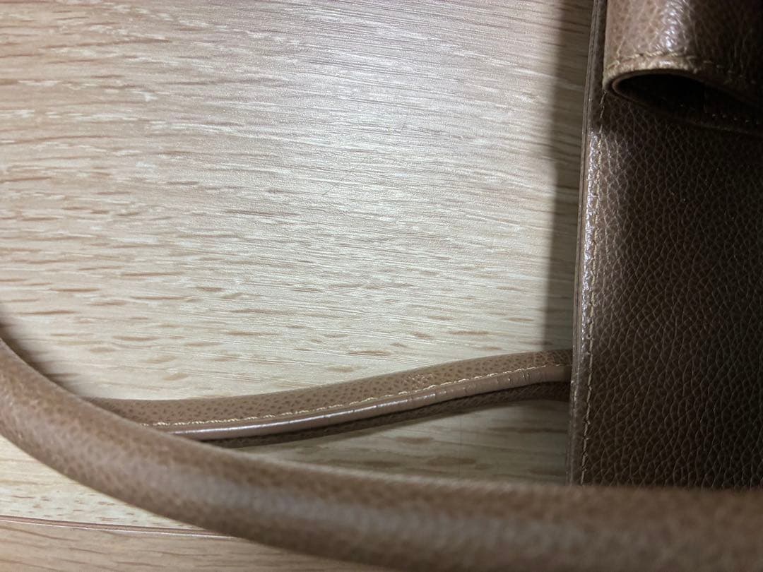 CHANEL　エグゼクティブトート スモール ベージュ ココマーク シルバー