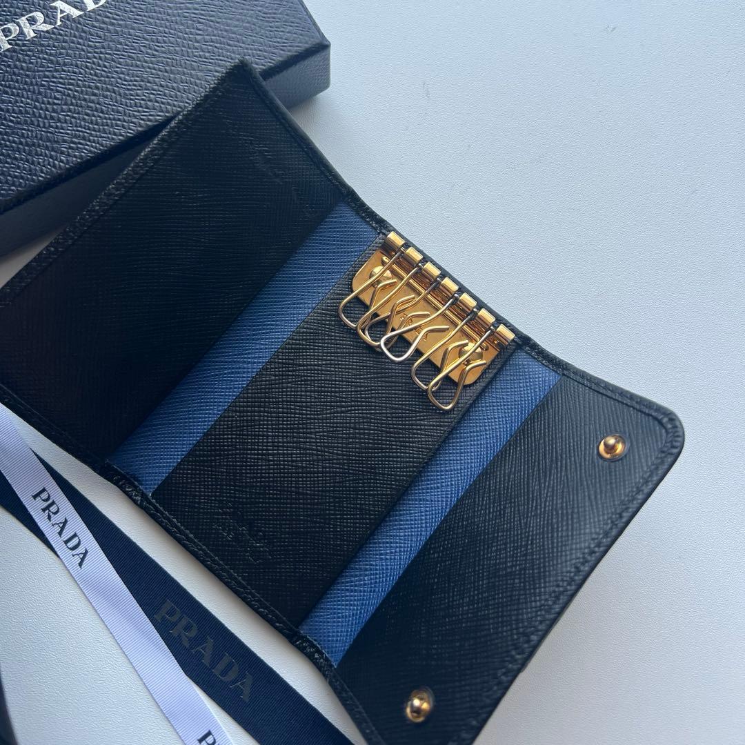 117 美品 PRADA プラダ キーケース