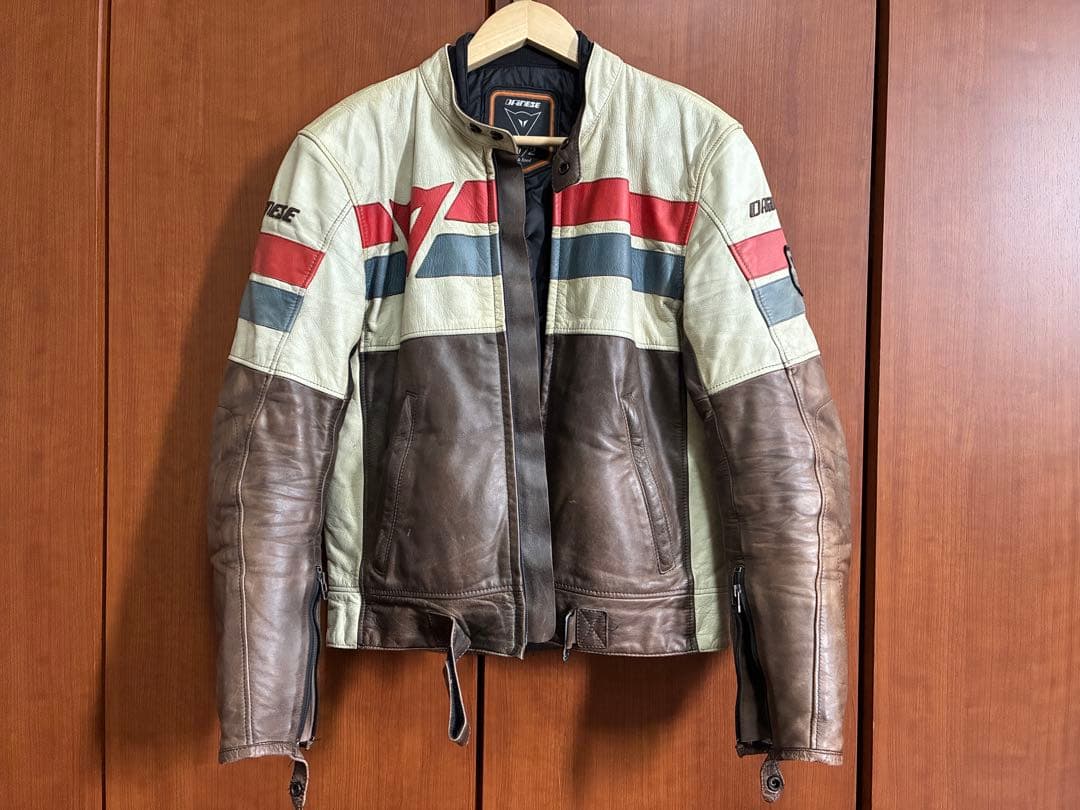 DAINESE レザージャケット　48