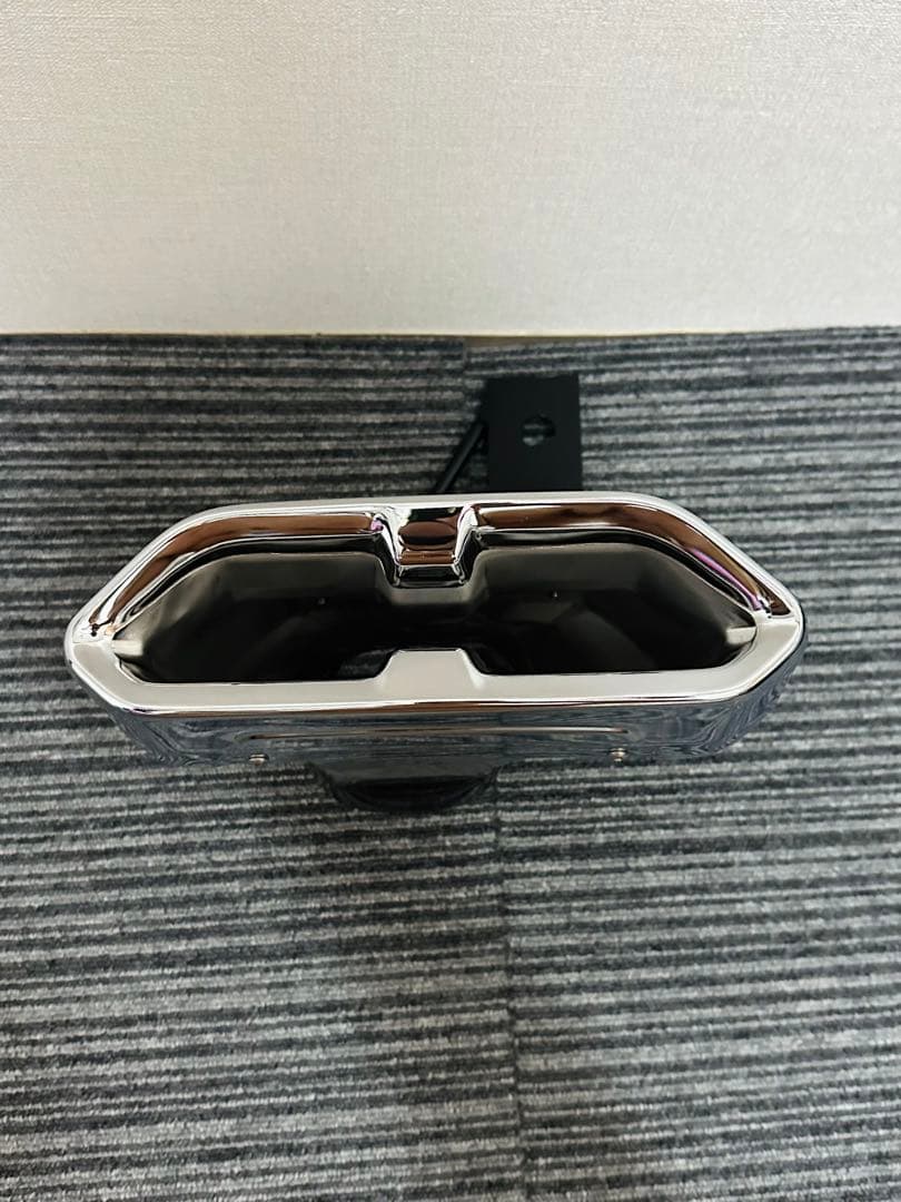 ランドクルーザー300 モデリスタ　左右出し　2本出し　マフラーカッター