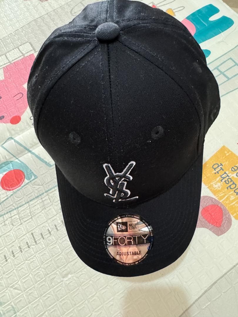 New Era 9FORTY ブラックキャップ