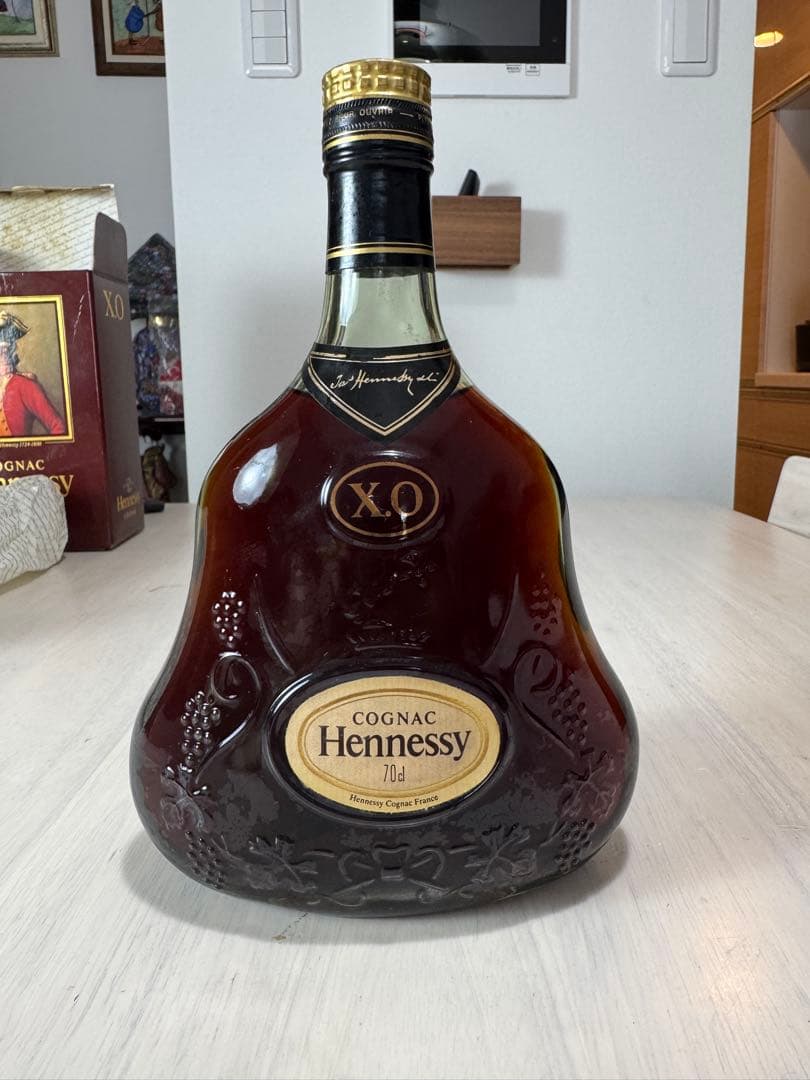 Hennessy X.O. コニャック 700ml