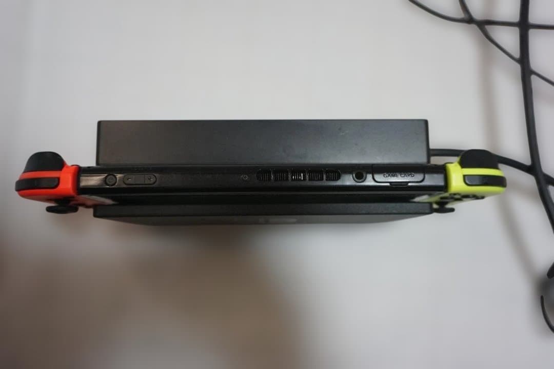 Nintendo Switch オレンジ/イエロー Joy-Con