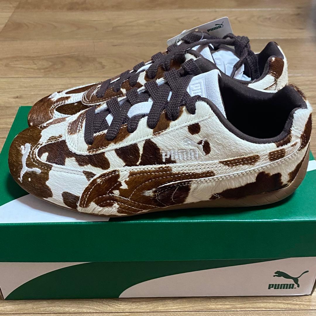 新品タグ付き【PUMA】SPEEDCAT COW WNS スニーカー 23cm