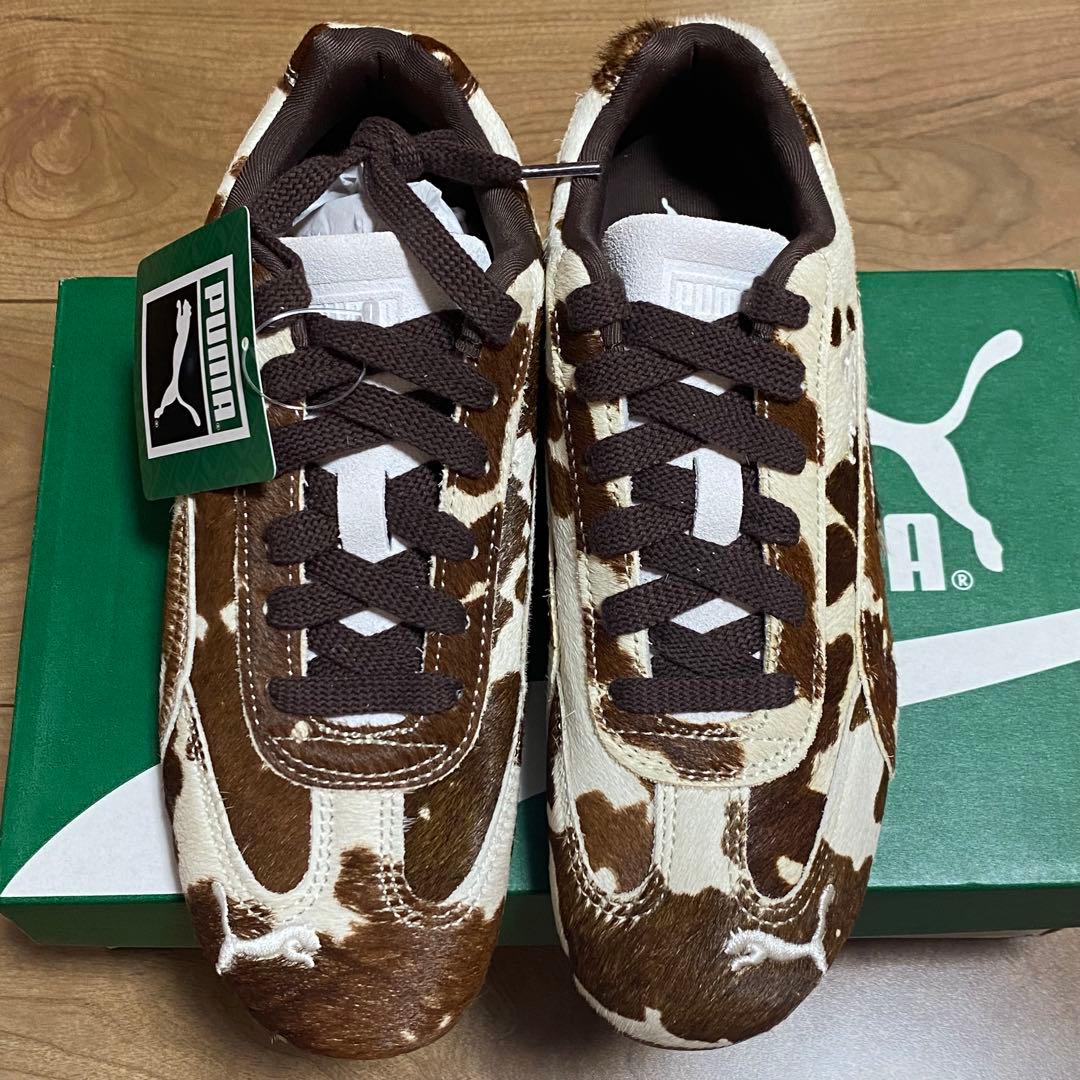 新品タグ付き【PUMA】SPEEDCAT COW WNS スニーカー 23cm
