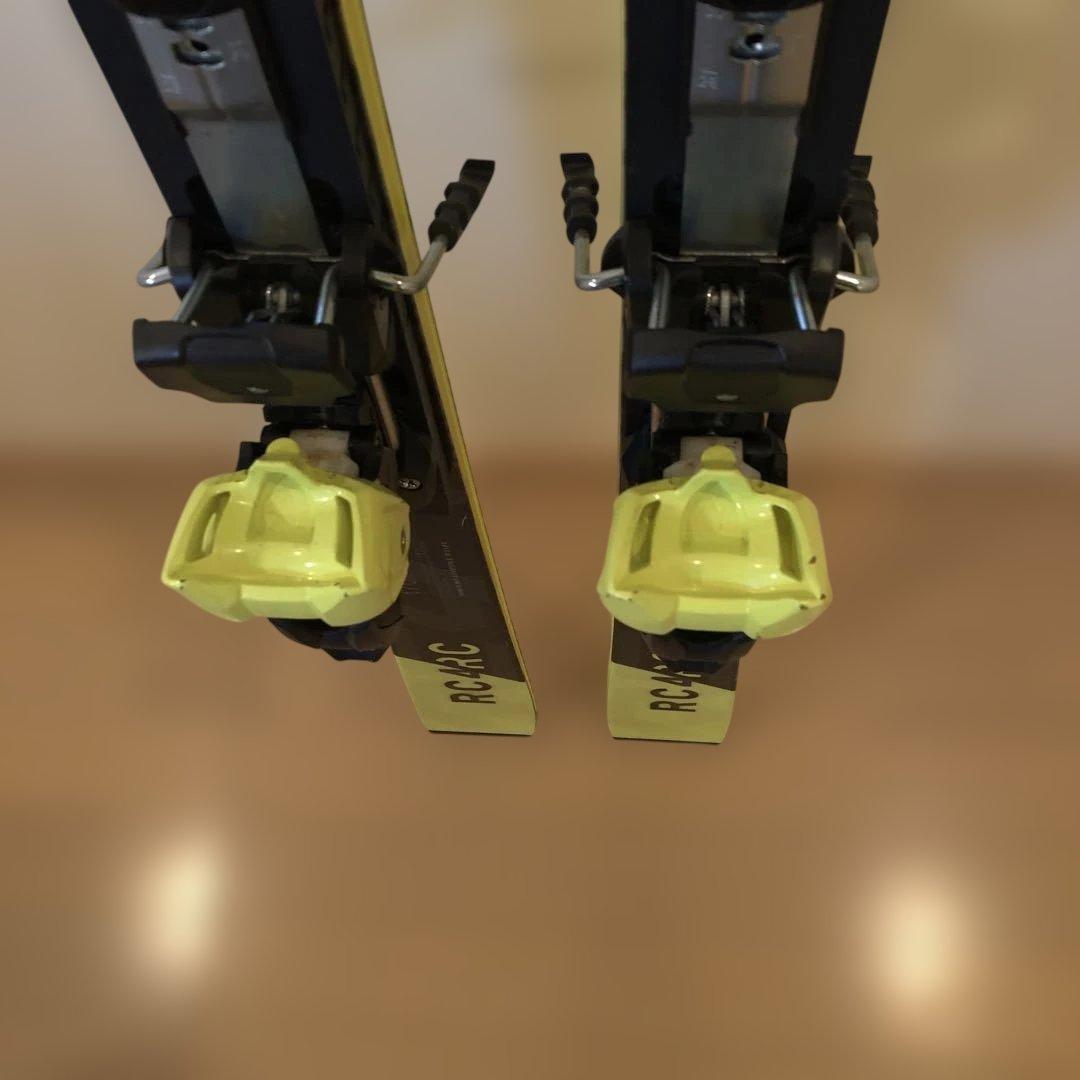 FISCHER RC4 C スキー板 黒/黄 バインディング付き